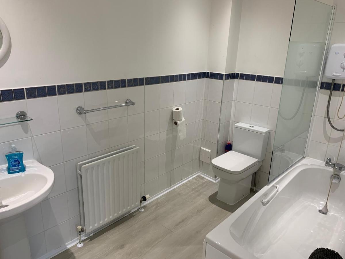Flat Two, 212 Eaglesham Road, East Kilbride, Glasgow Exteriér fotografie