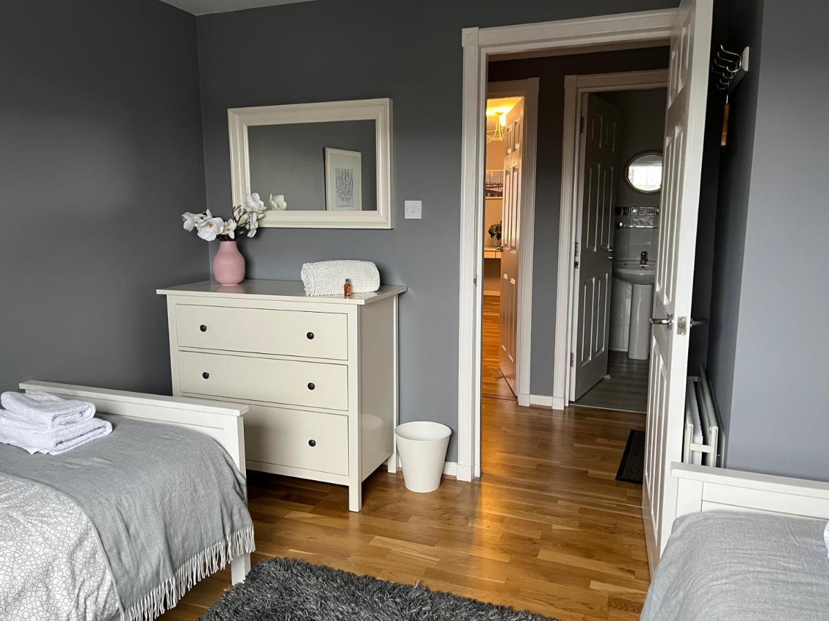 Flat Two, 212 Eaglesham Road, East Kilbride, Glasgow Exteriér fotografie